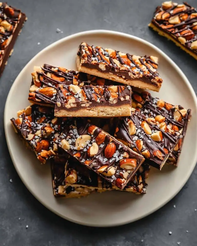 Dark Chocolate and Sea Salt Nut Bars Recipe