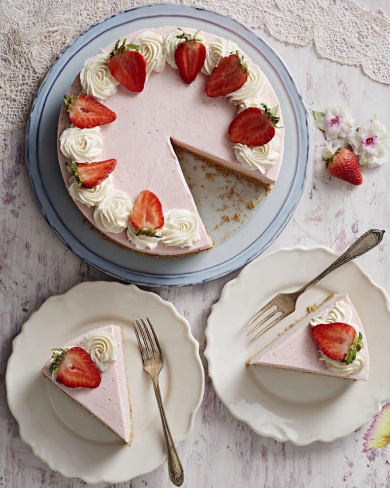 No-Bake Strawberry Cheesecake Recipe