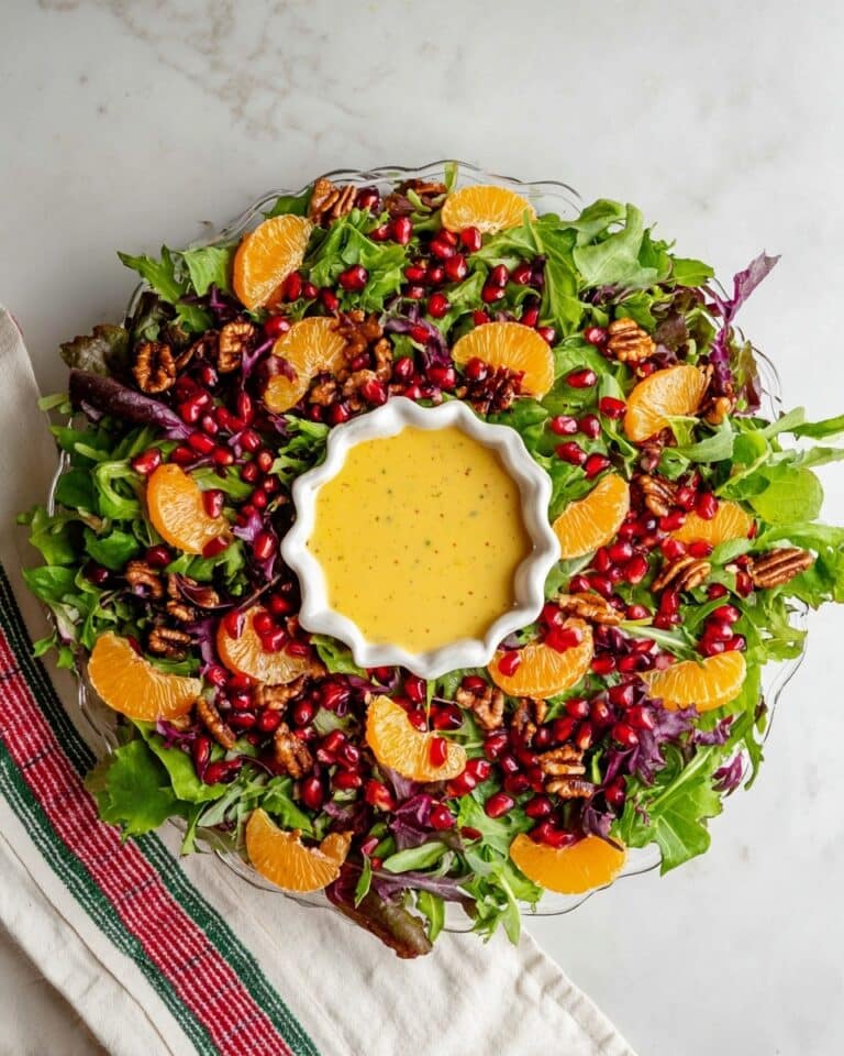 Christmas Fresh Salad with Orange, Pomegranate, and Candied Pecans Recipe