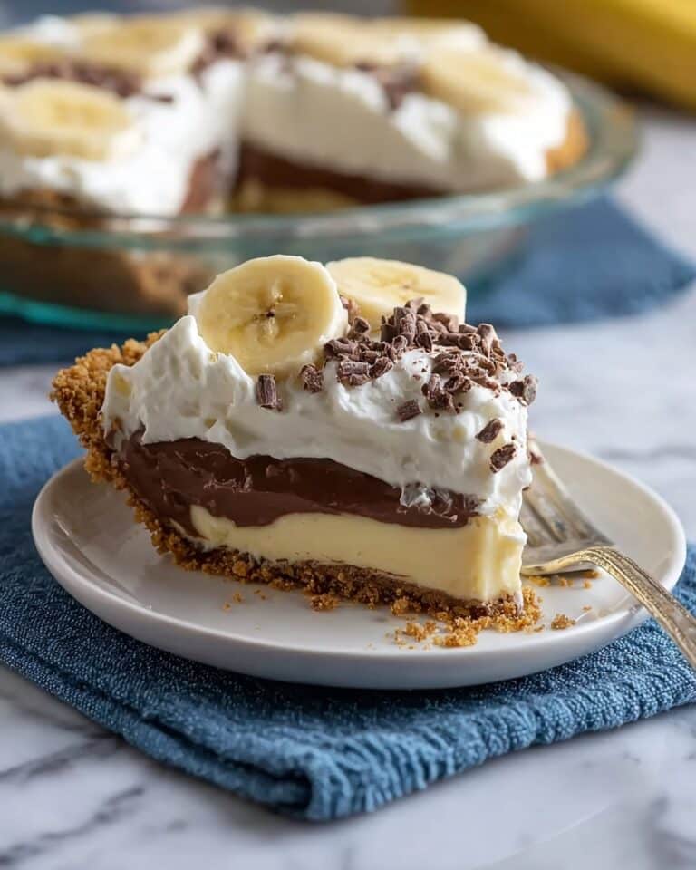 Banoffee Pie with Caramel and Bananas Recipe