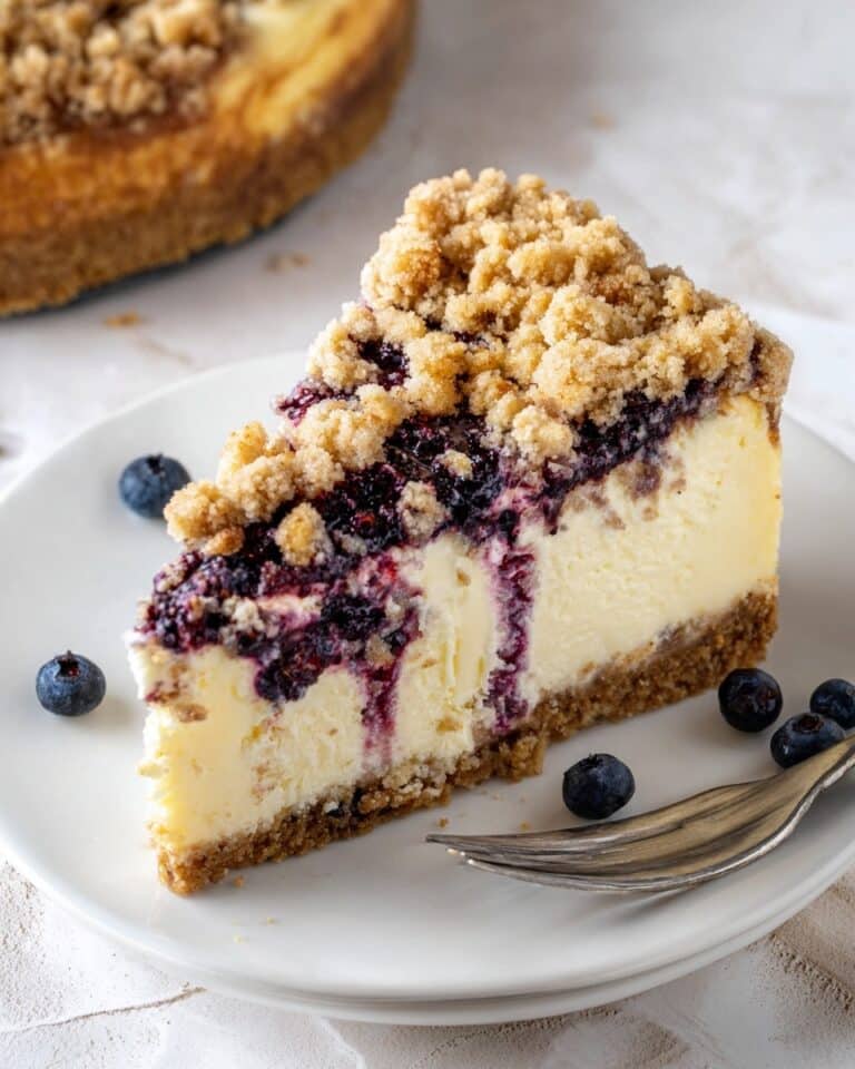 Blueberry Crumble Cheesecake Recipe