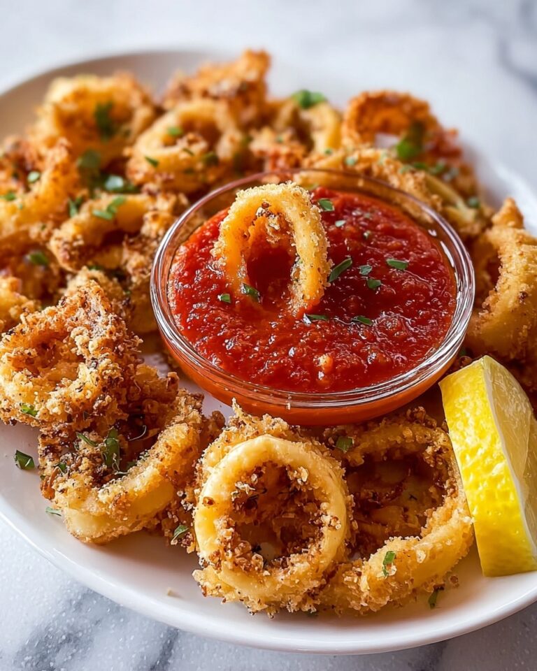 Crispy Fried Calamari with Spicy Marinara Sauce Recipe